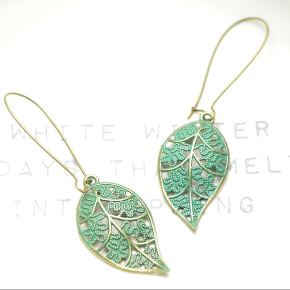 Boho Vintage Effect Swirly Leaf Drop Earrings - Picture 5 of 5
